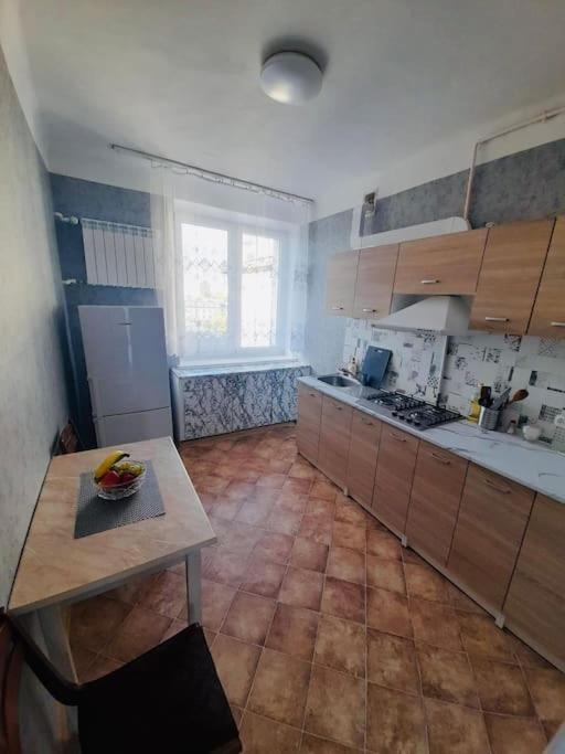 Mieszkanie Na Doby Plac Hallera Apartment Varşovia Exterior foto